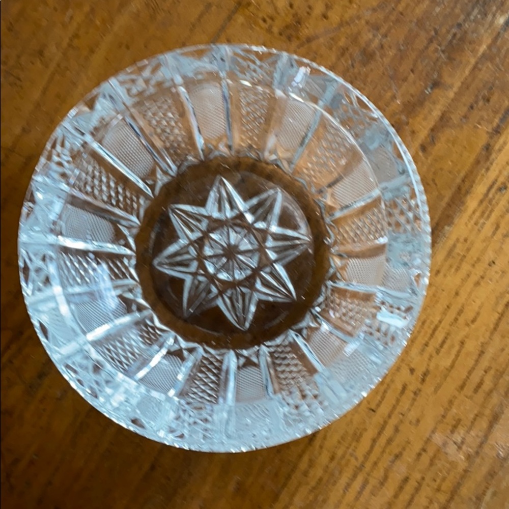 Vintage clear crystal look star center star design ashtray/trinket dish